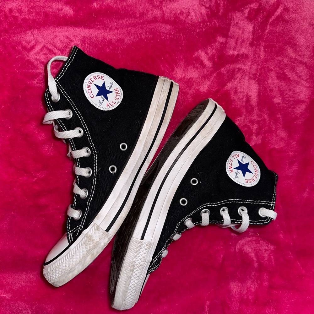 black high top converse